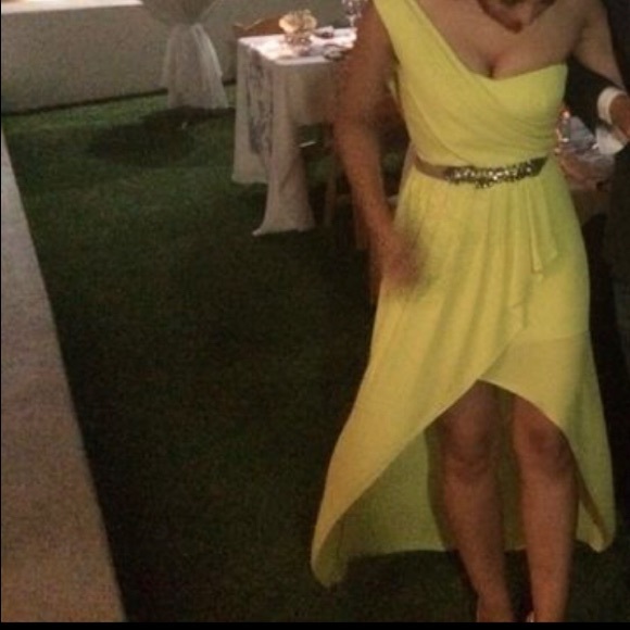 Gown - Picture 3 of 3